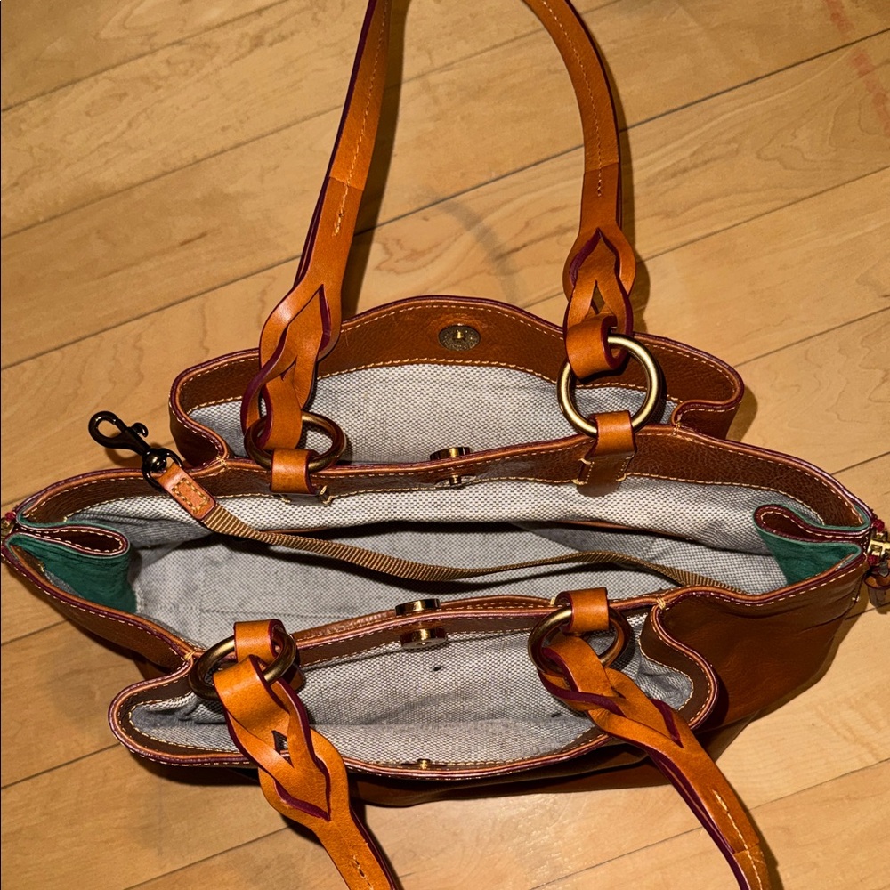 Dooney & Bourke Florentine Large Zip Burlow Like New Natural - Picture 10 of 11